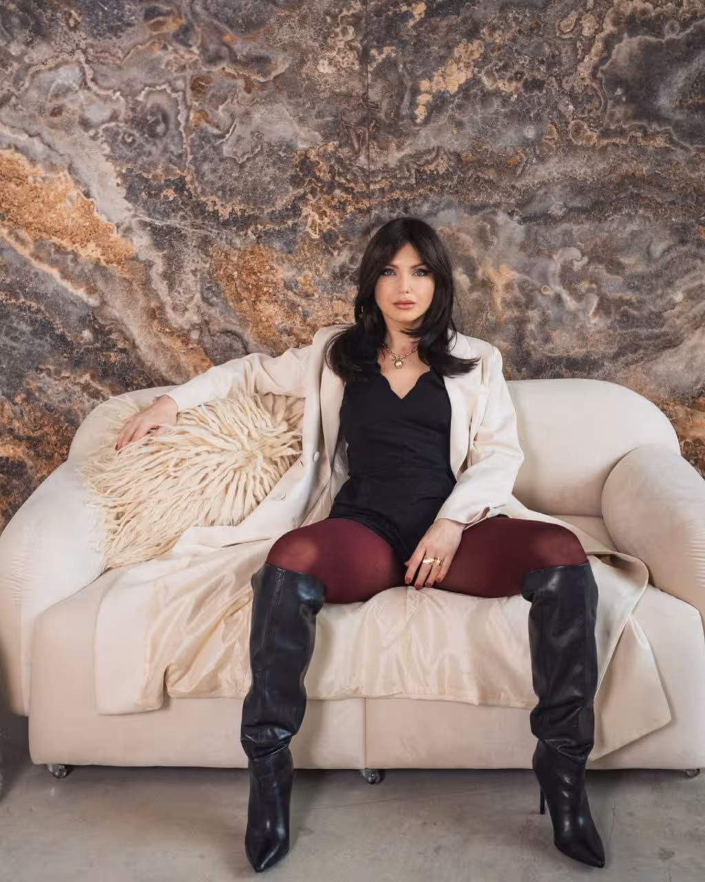 Olena  brides 'n' belles photos