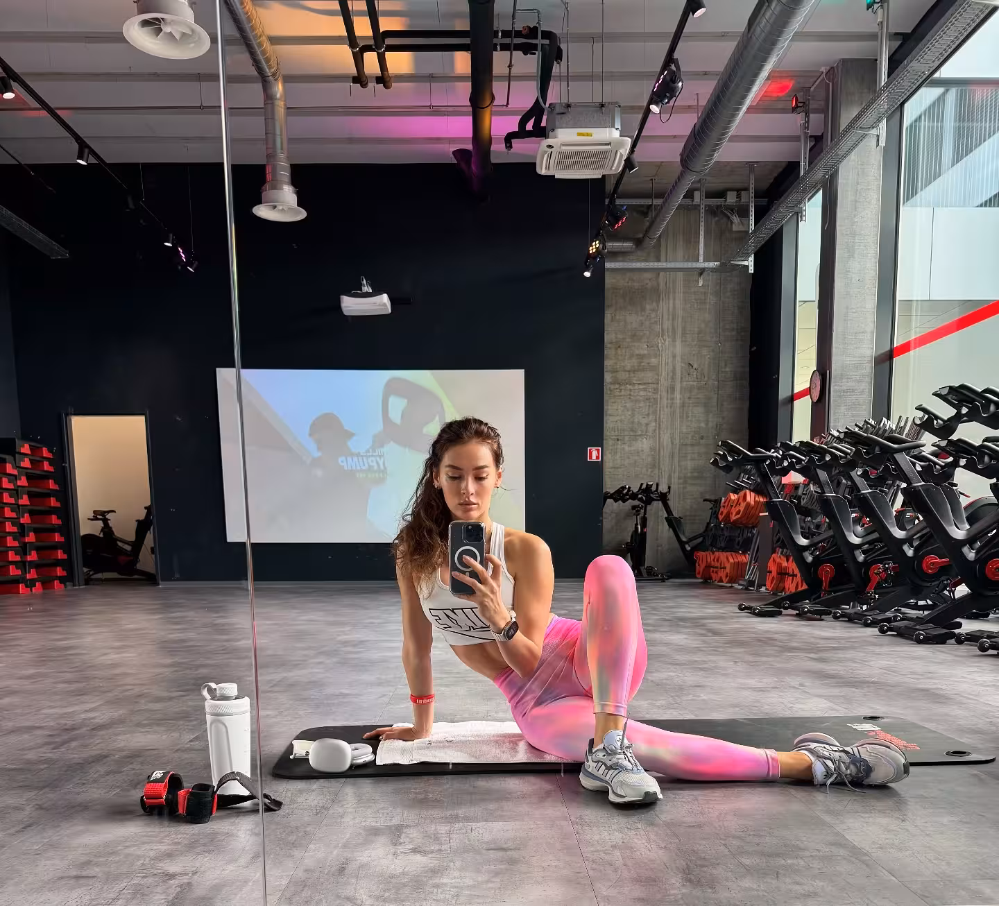 Julia brides by young man