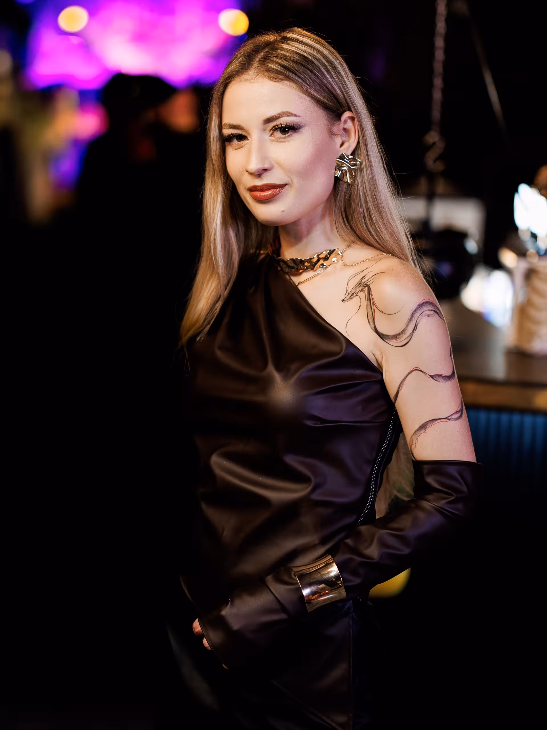 Ruslana female penpals with photos