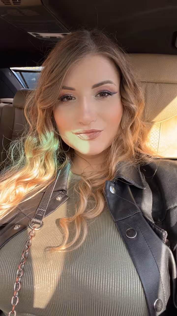 Viktoria friendship books penpals