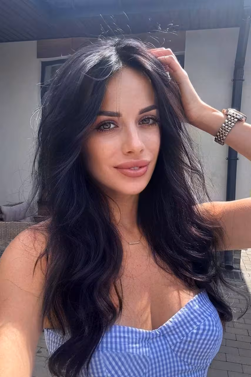 Valeria friendship books penpals