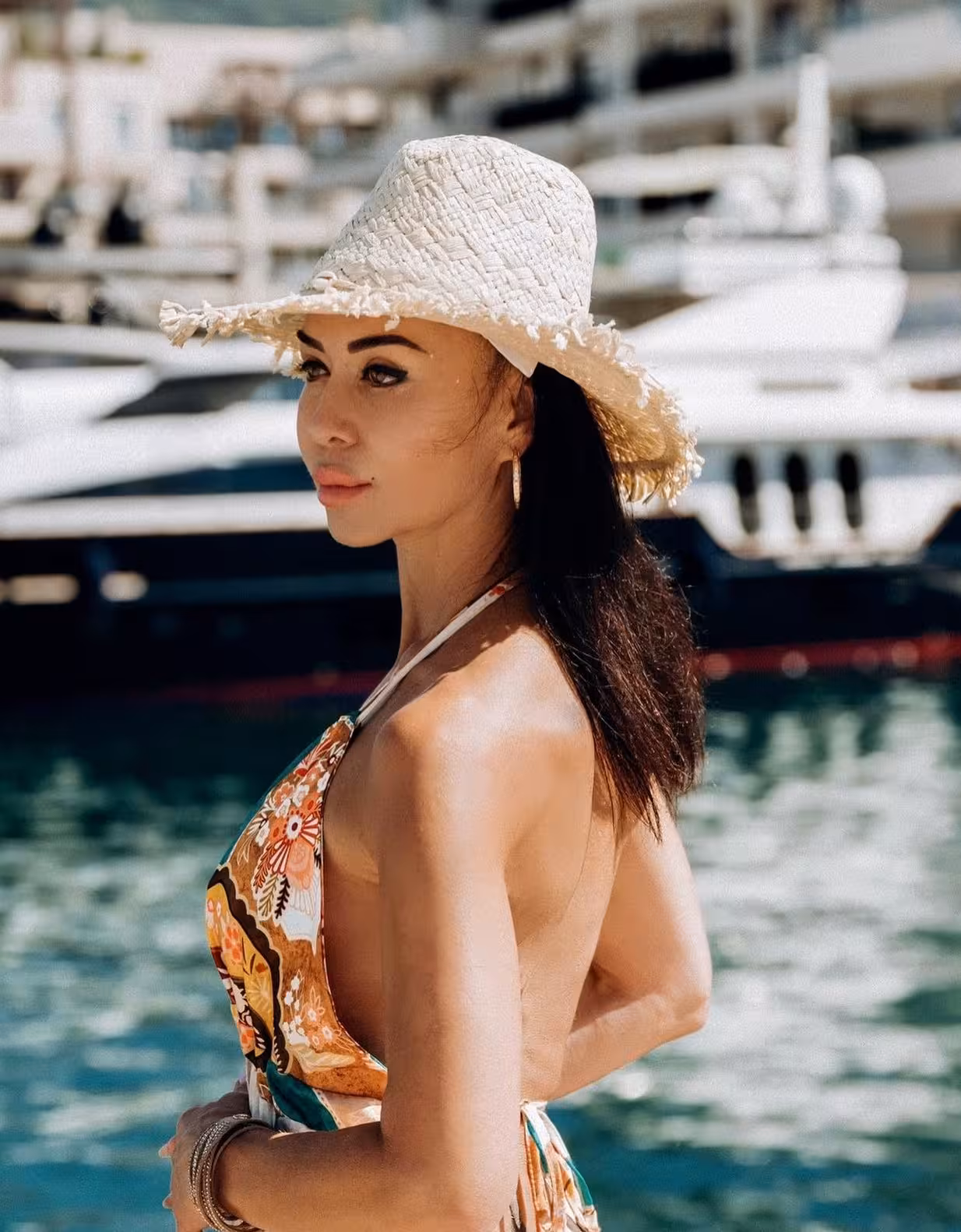 Vika brides by.young