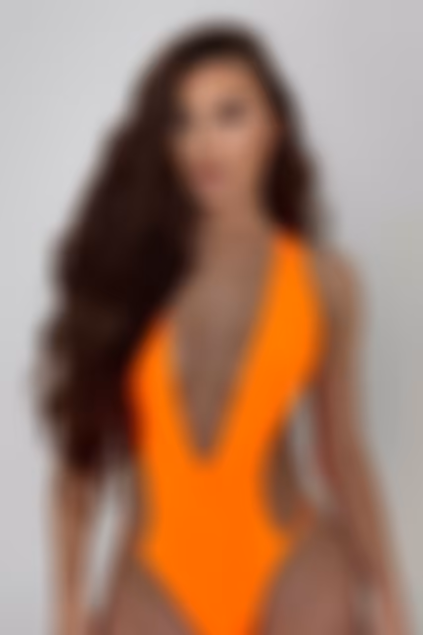 Valeria brides by.young