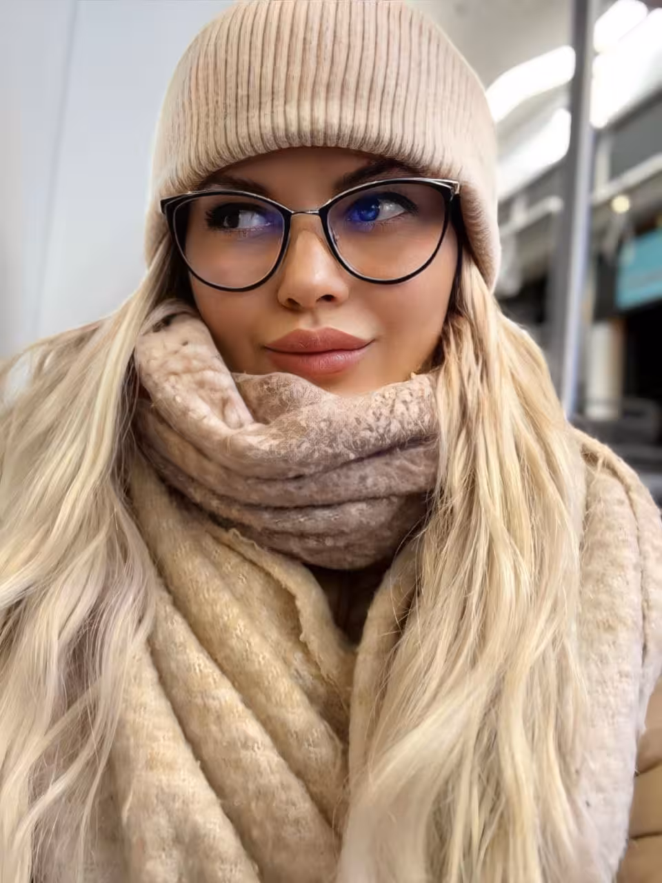 Maryna brides by young man