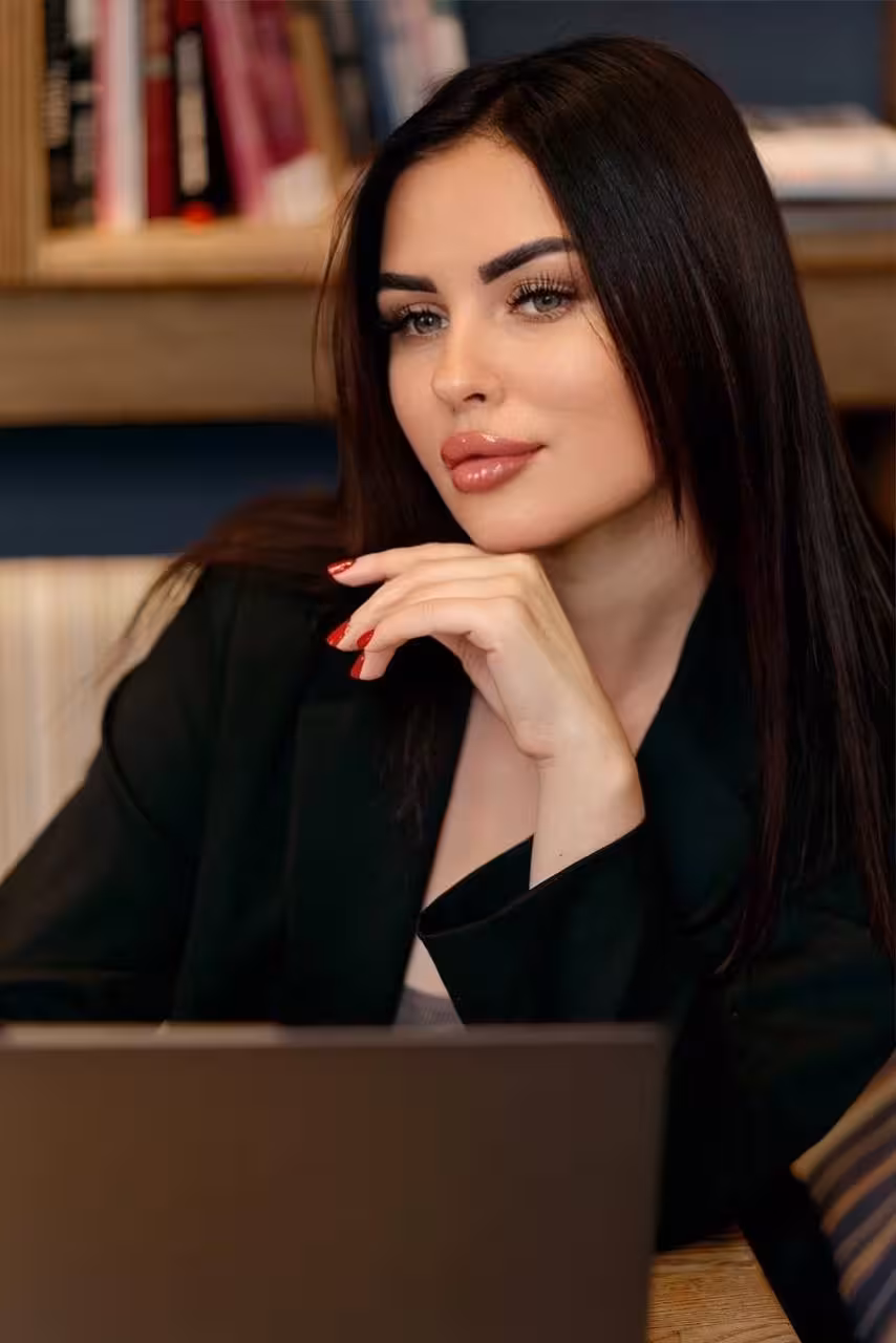 Irina  female penpals with photos