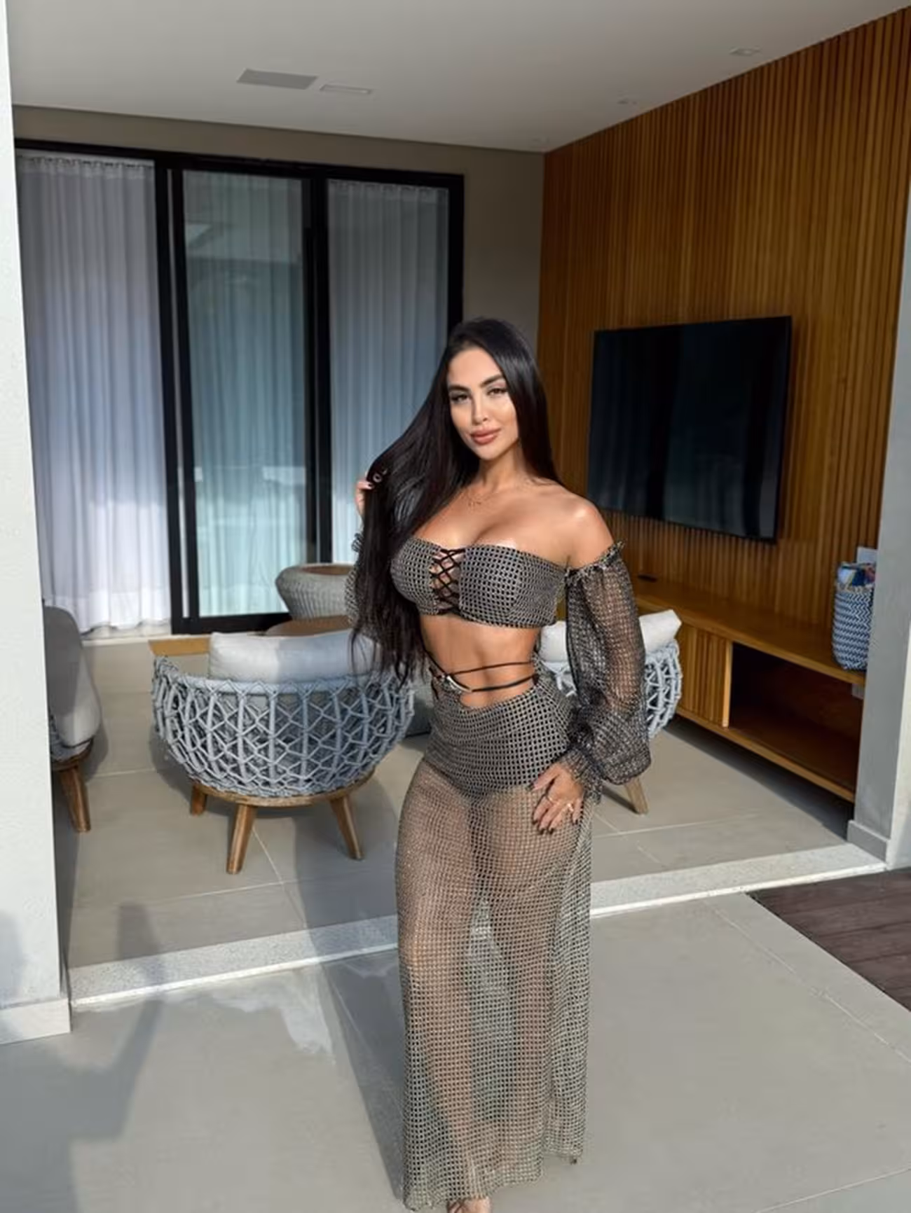 Raquel friends brides