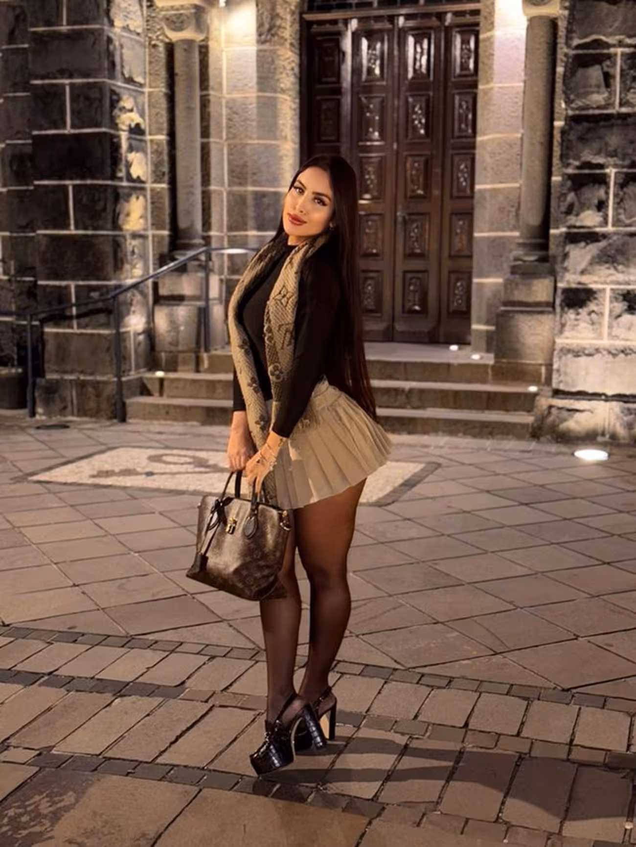 Raquel friends brides