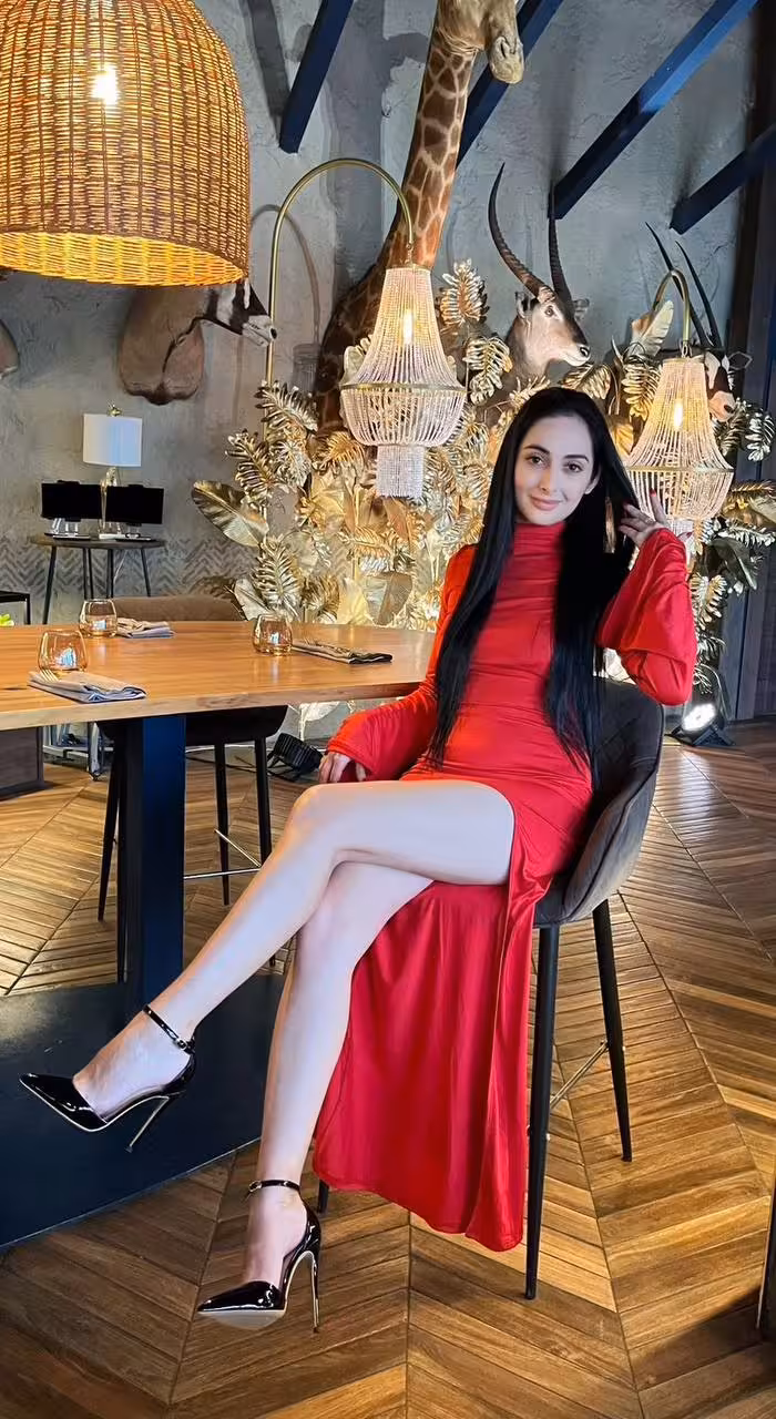 Christina unexpected brides