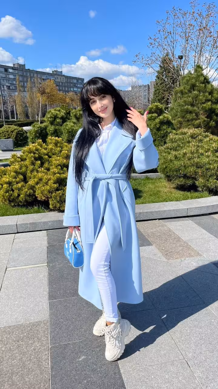 Christina unexpected brides